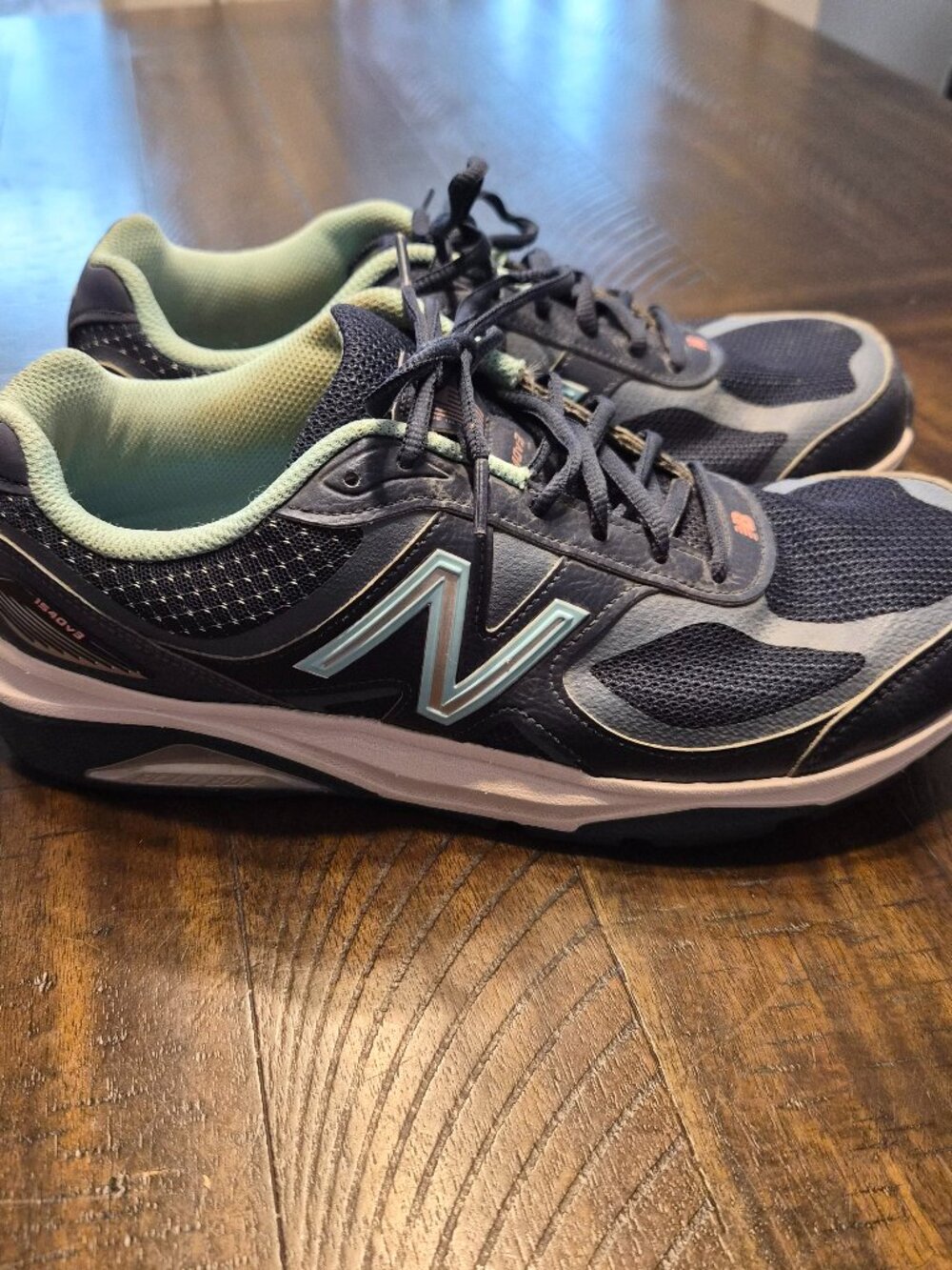 New Balance W1540NI3 1540v3 Running Sneakers Womens Size 10.5 No Insole Insert